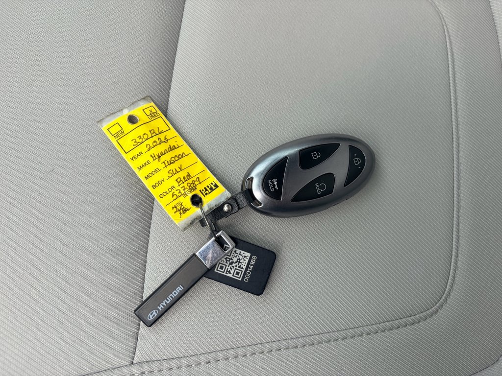 Used 2025 Ultimate Red Hyundai SEL image 35