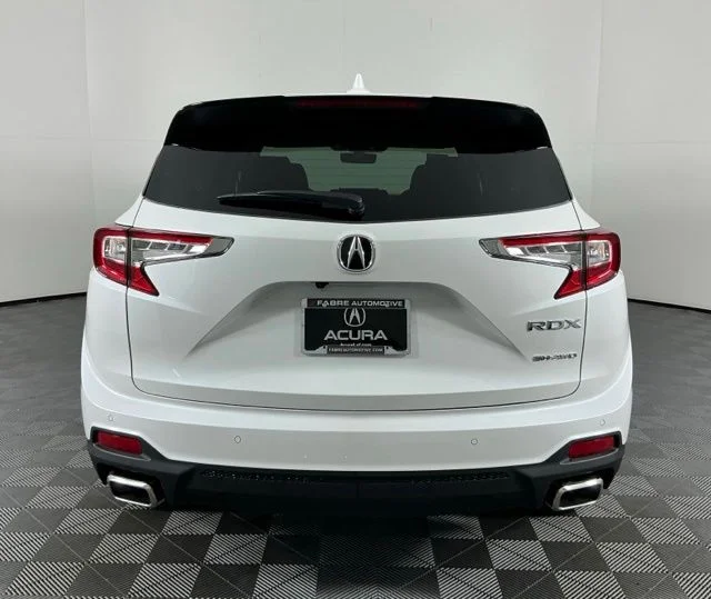 Certified Used 2026 Platinum White Pearl Acura Technology Package image 6