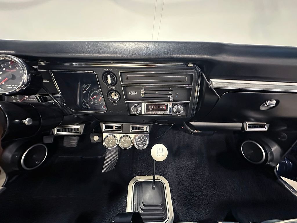 Used 1968 Blue Chevrolet  image 58