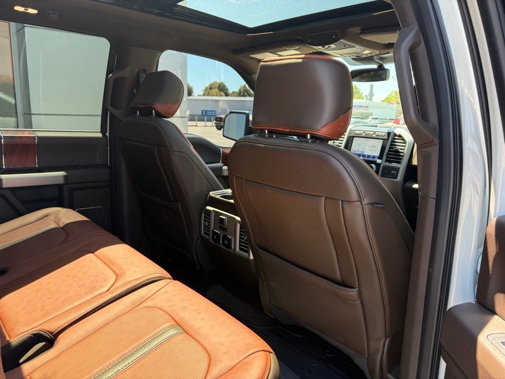 Used 2020 Oxford White Ford King Ranch image 21