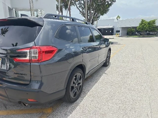 Used 2023 Gray Subaru Onyx Edition image 4