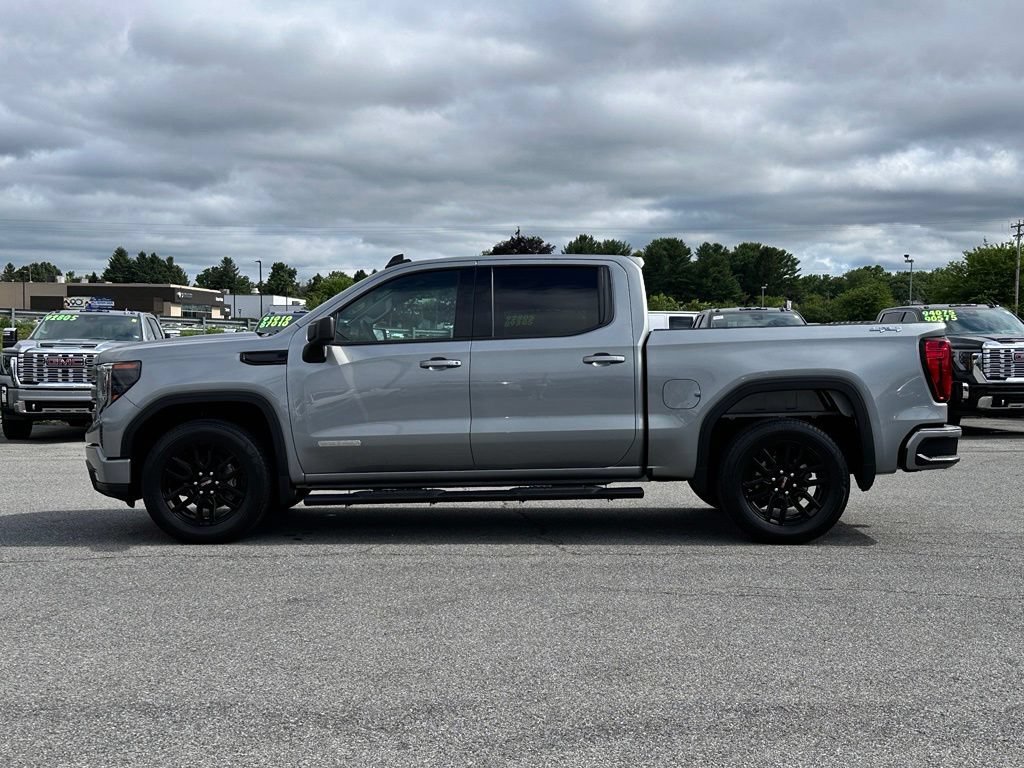 Used 2023 Sterling Metallic GMC Elevation image 7