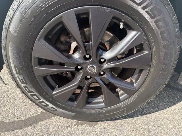 Used 2018 White Nissan SV image 9