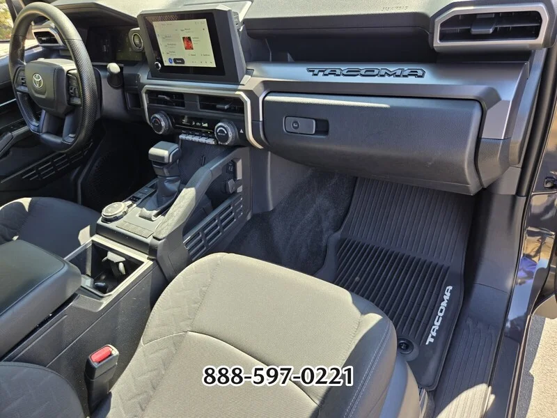 Used 2025 Underground TOYOTA SR5 image 19
