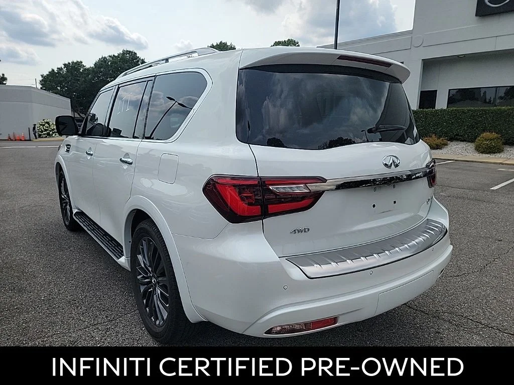 Certified Used 2023 Moonstone White INFINITI Premium Select image 6