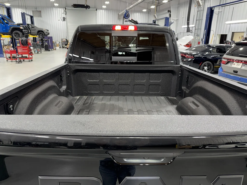 2025 RAM 2500 Tradesman - Photo 8