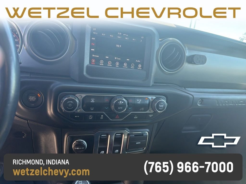 Used 2021 Red Jeep Sport S image 20
