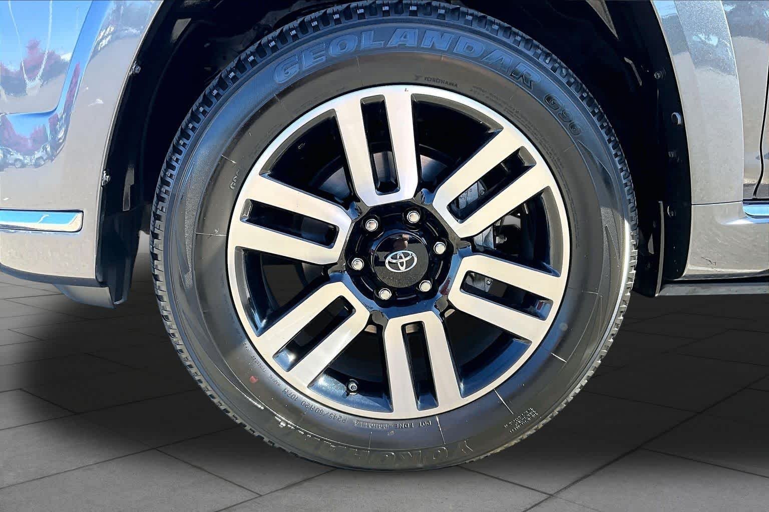 Used 2018 Magnetic Gray Metallic Toyota Limited image 10
