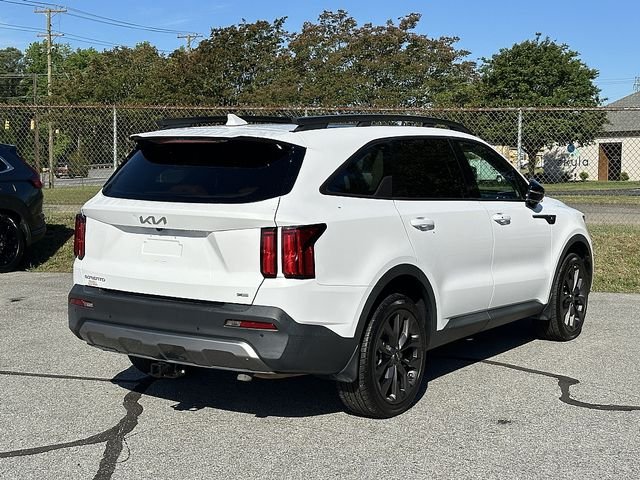 Used 2023 White Kia X-Line SX Prestige image 9