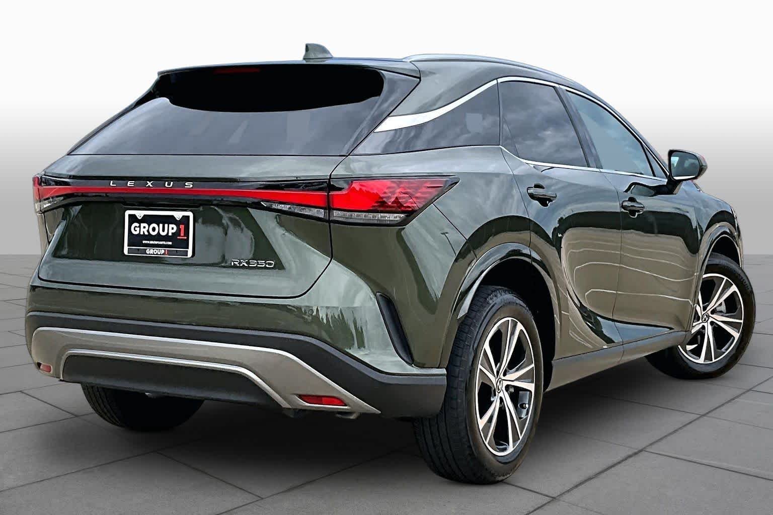 Used 2025 Nori Green Pearl Lexus Premium image 13