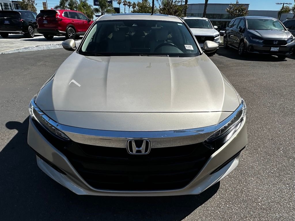 Used 2020 Gold Honda EX-L image 3