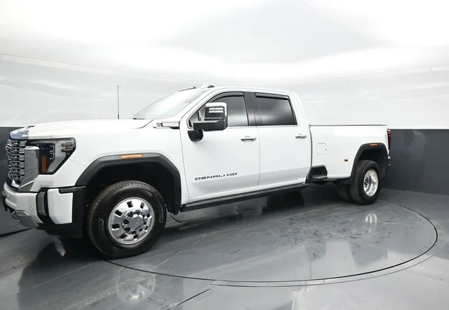 2024 GMC Sierra 3500HD Denali