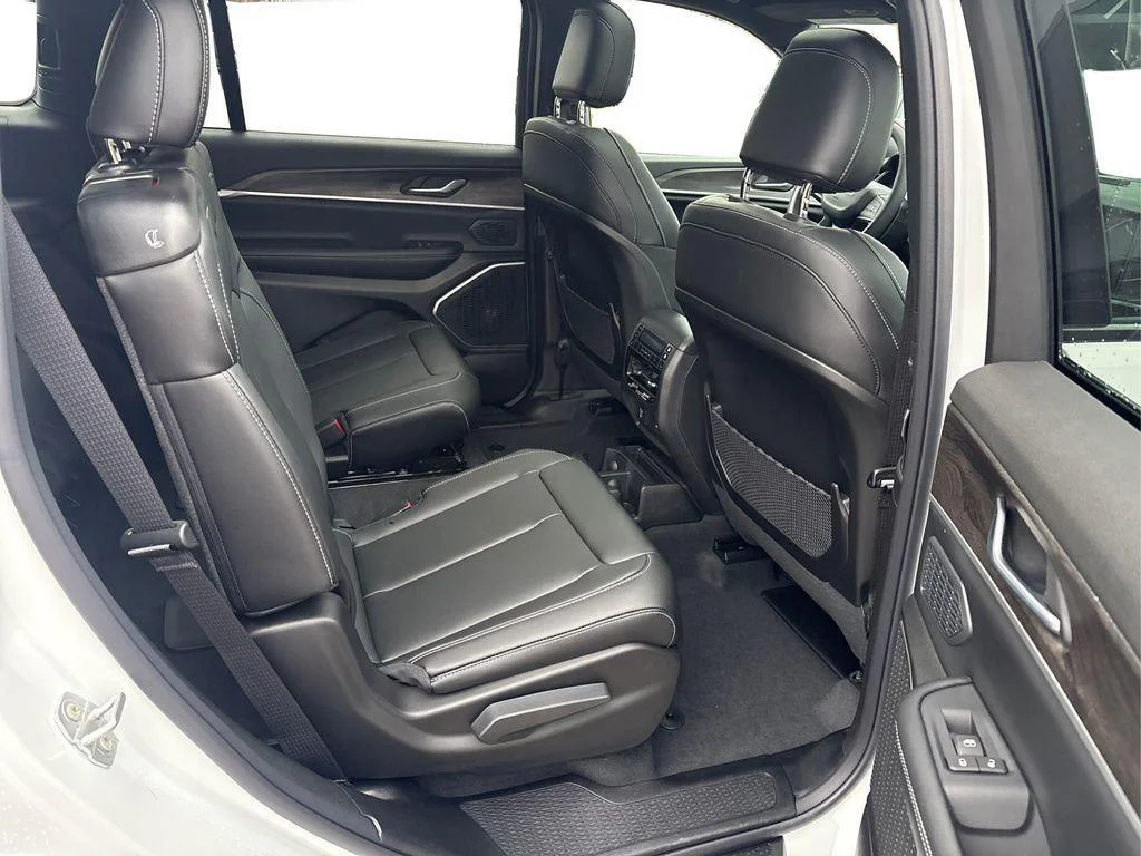 New 2026 Bright White Clearcoat Jeep Limited image 21