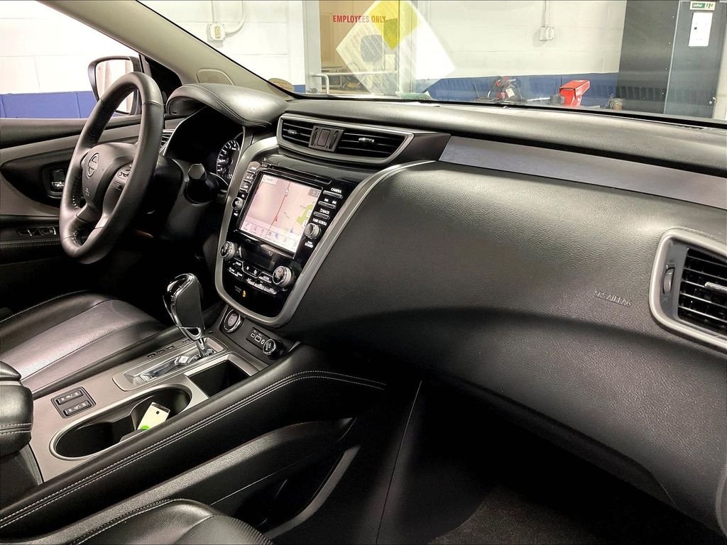 Used 2023 Gray Nissan SL image 14