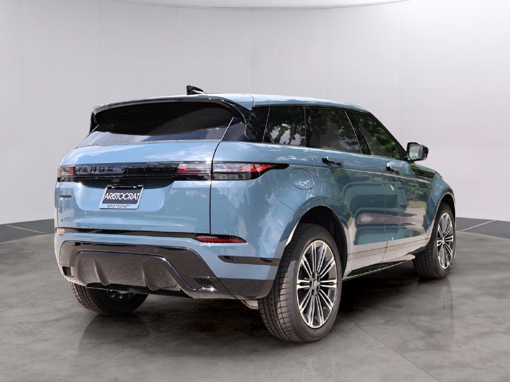 Used 2026 Tribeca Blue Metallic Land Rover Dynamic image 5