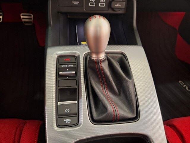 New 2026 Championship White Honda Type R image 15