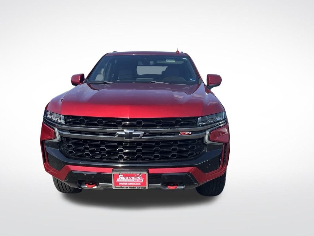 Used 2022 Red Chevrolet Z71 image 2
