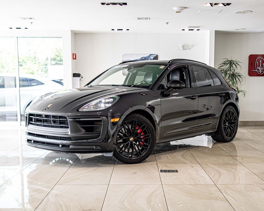 2023 Porsche Macan