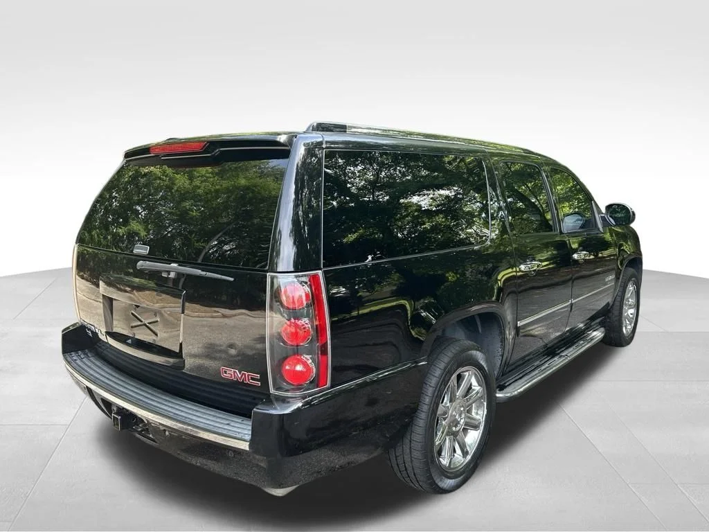 Used 2014 Black GMC Denali image 5