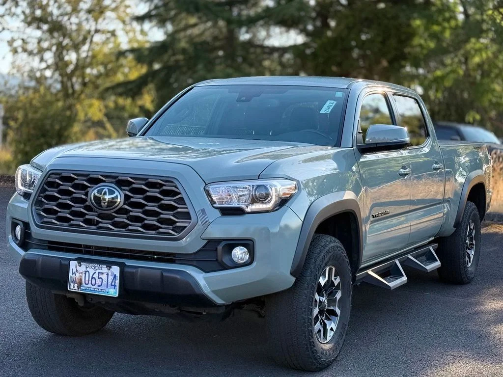 Certified Used 2022  Toyota TRD Off-Road image 1