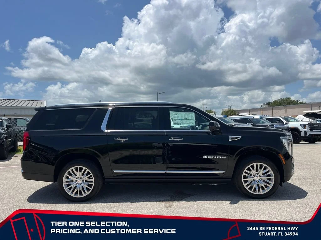 2026 GMC Yukon XL Denali - Photo 8