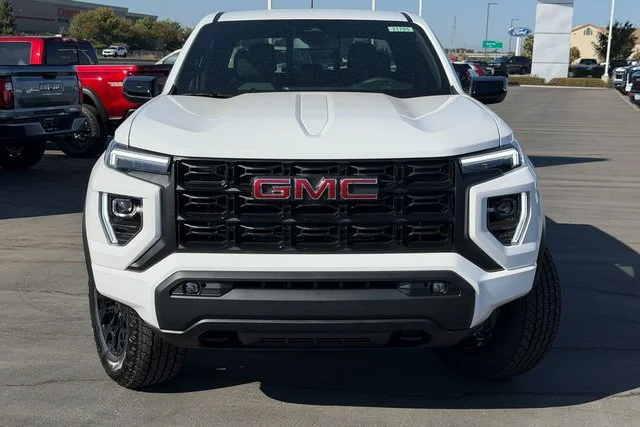 New 2026 Summit White GMC Elevation image 3