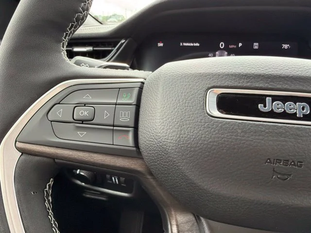 New 2026 White Jeep Altitude image 20