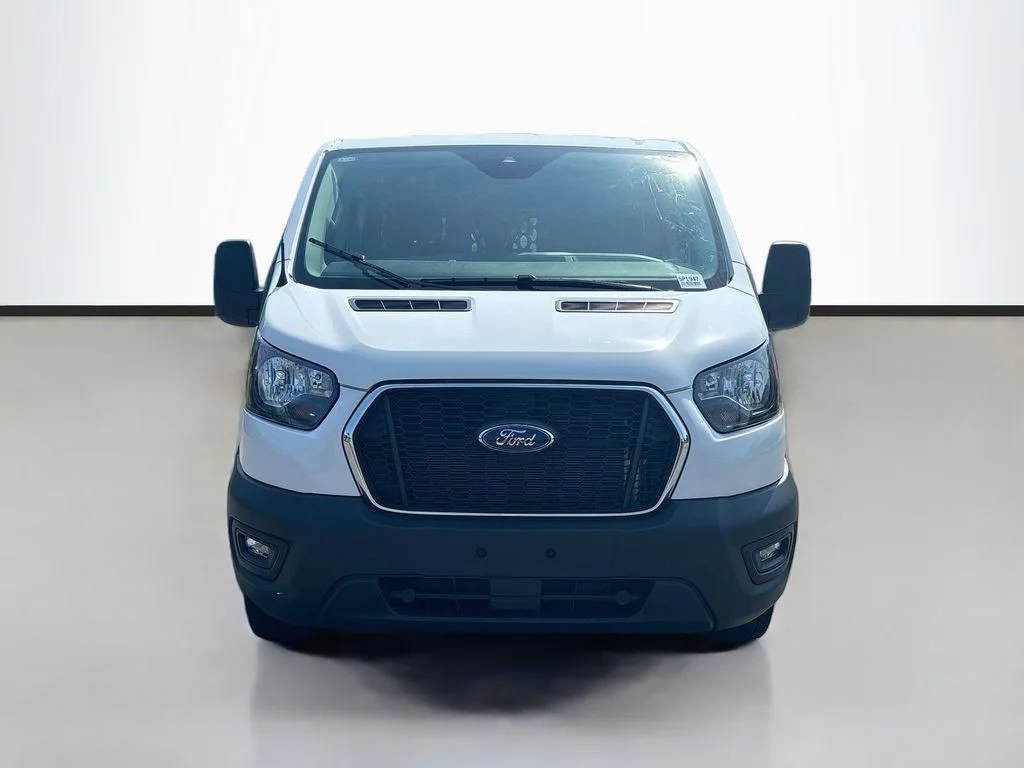 Used 2025 White Ford Base image 8