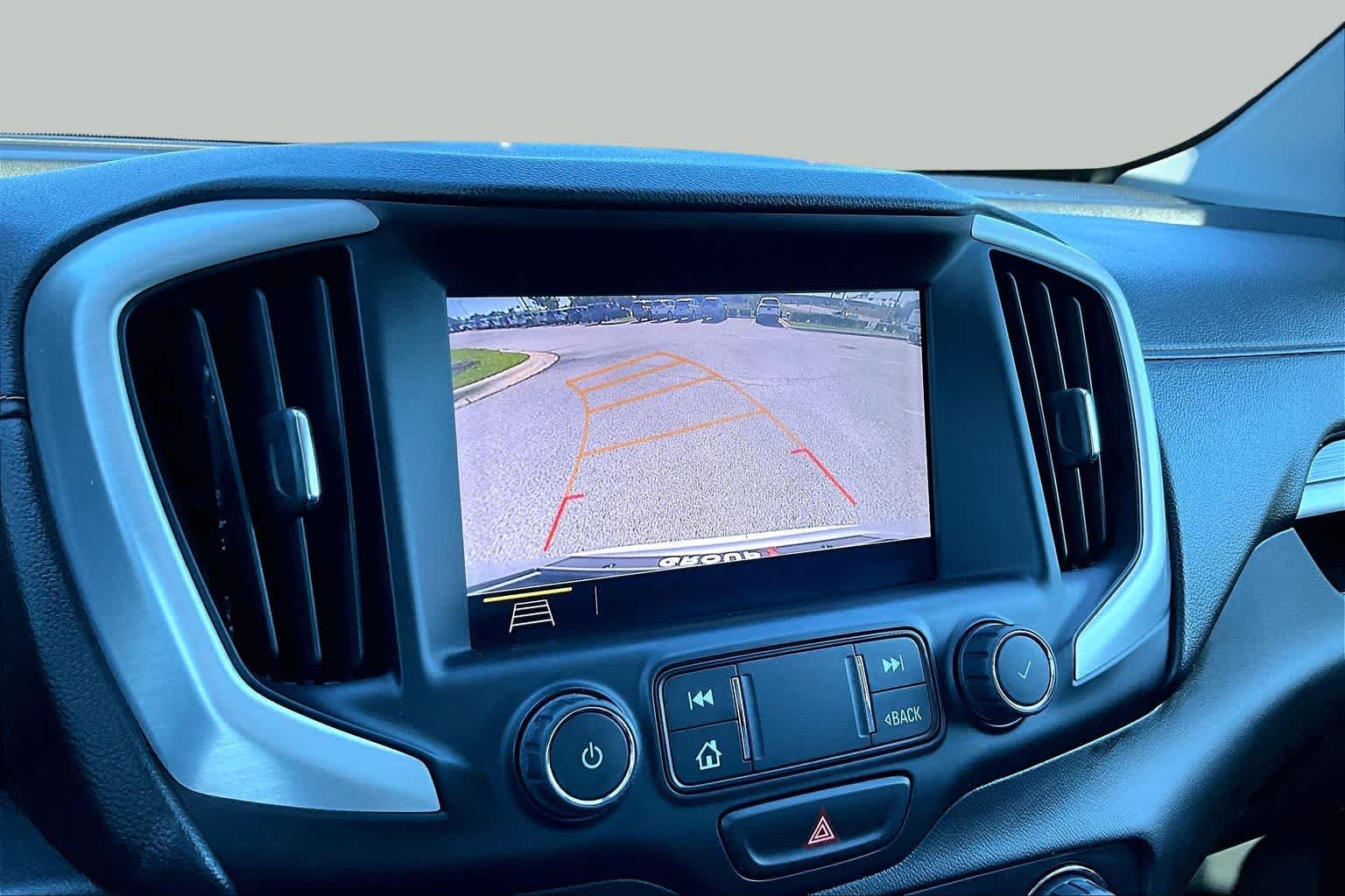 Used 2020 Quicksilver Metallic GMC SLT image 27