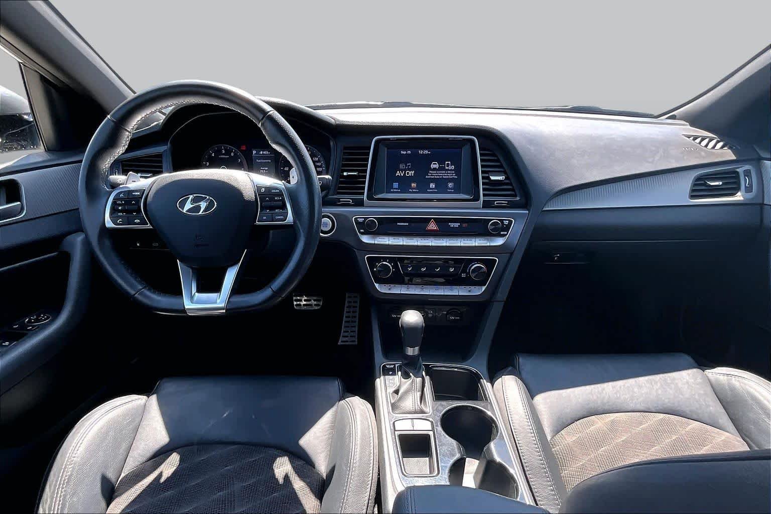 Used 2018 Machine Gray Hyundai Sport image 13