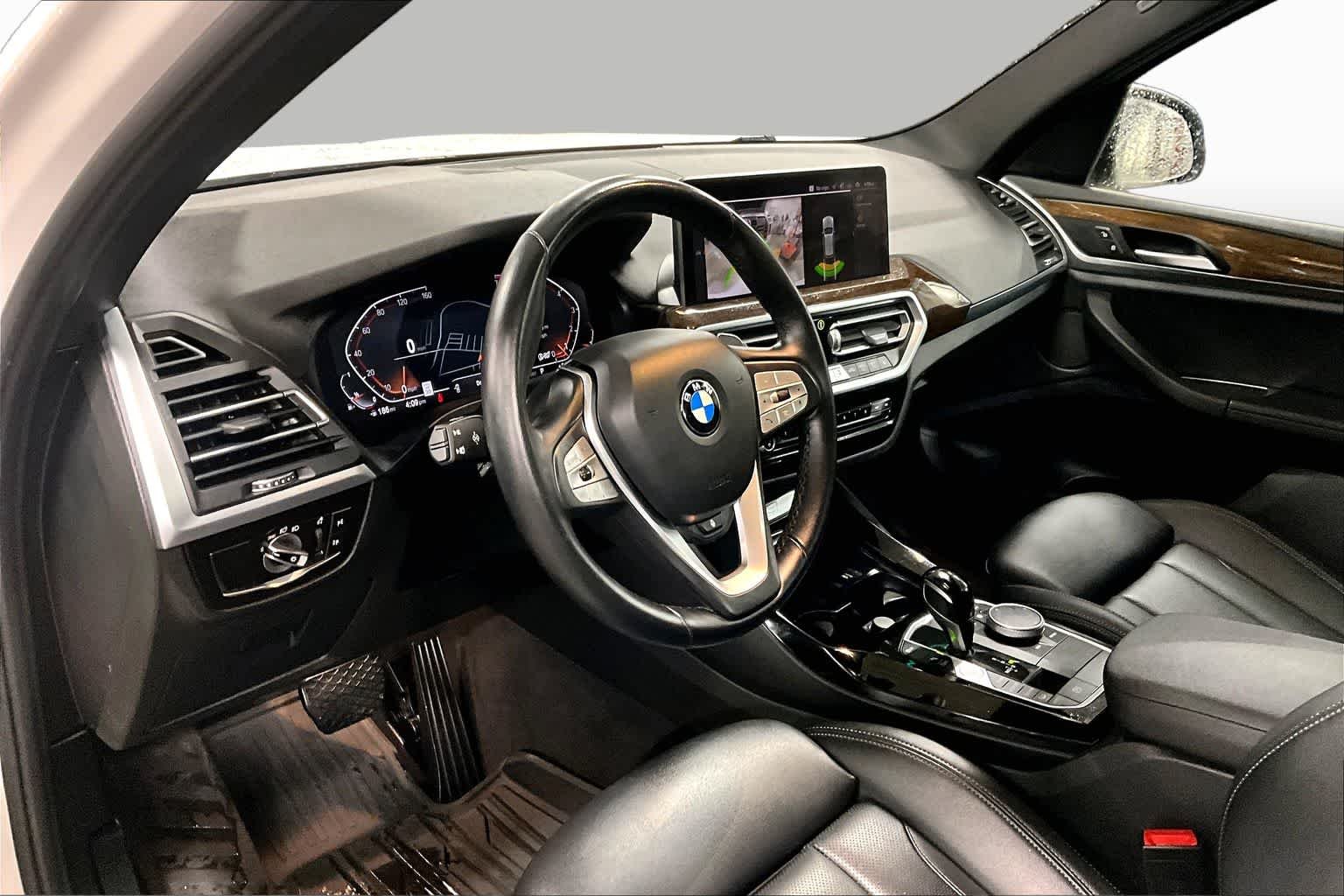 Used 2022 Alpine White BMW xDrive30i image 17