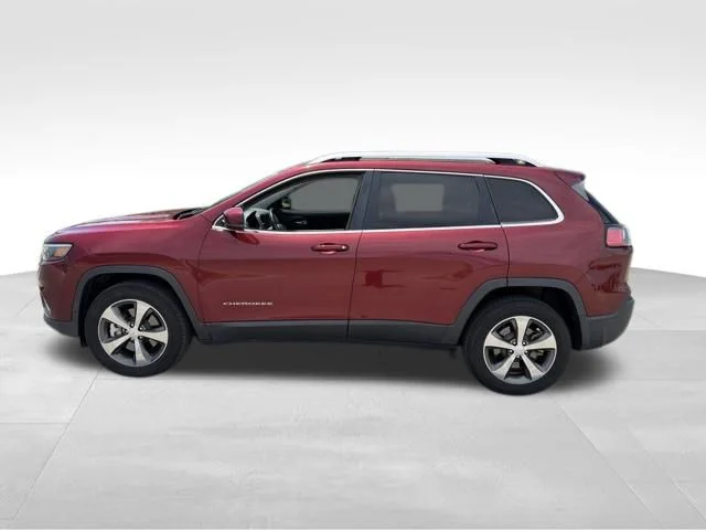 Used 2019 Red Jeep Limited image 7