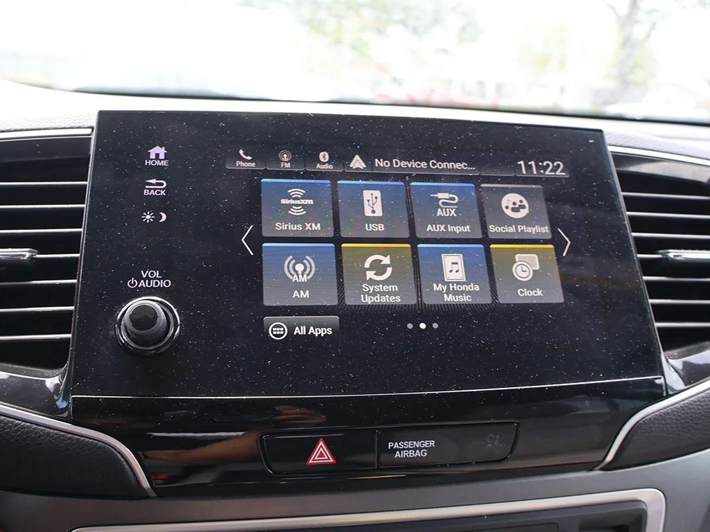 Used 2021 Silver Honda EX image 40