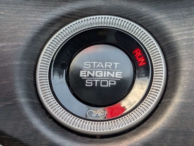 Used 2024 Silver Jeep 4xe image 32