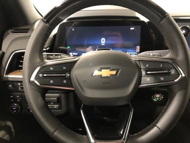 New 2026 Polar White Tricoat Chevrolet High Country image 18