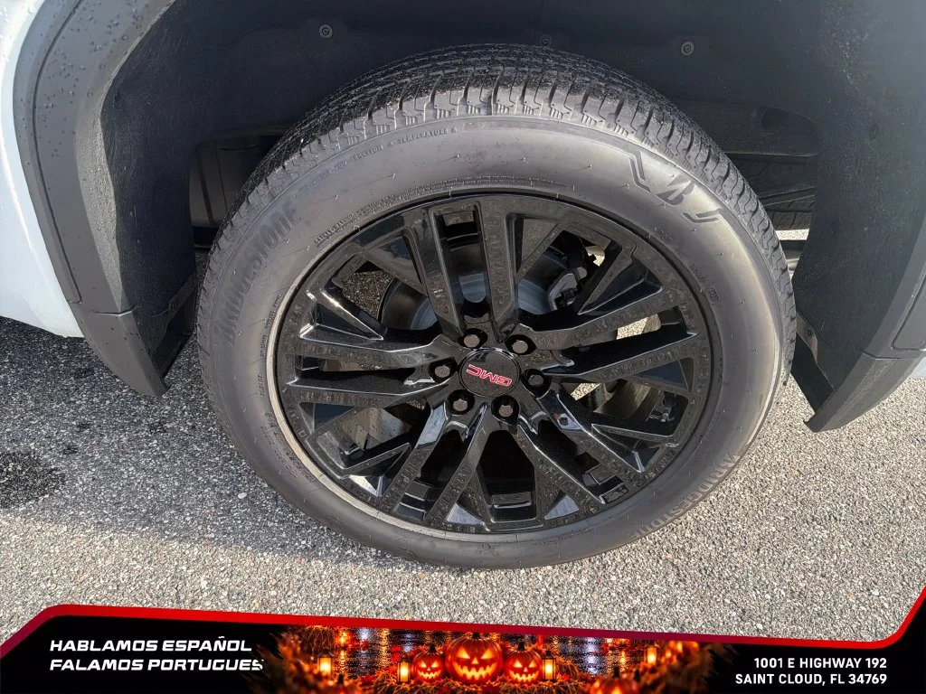 New 2026 Glacier White Tricoat GMC Denali image 11