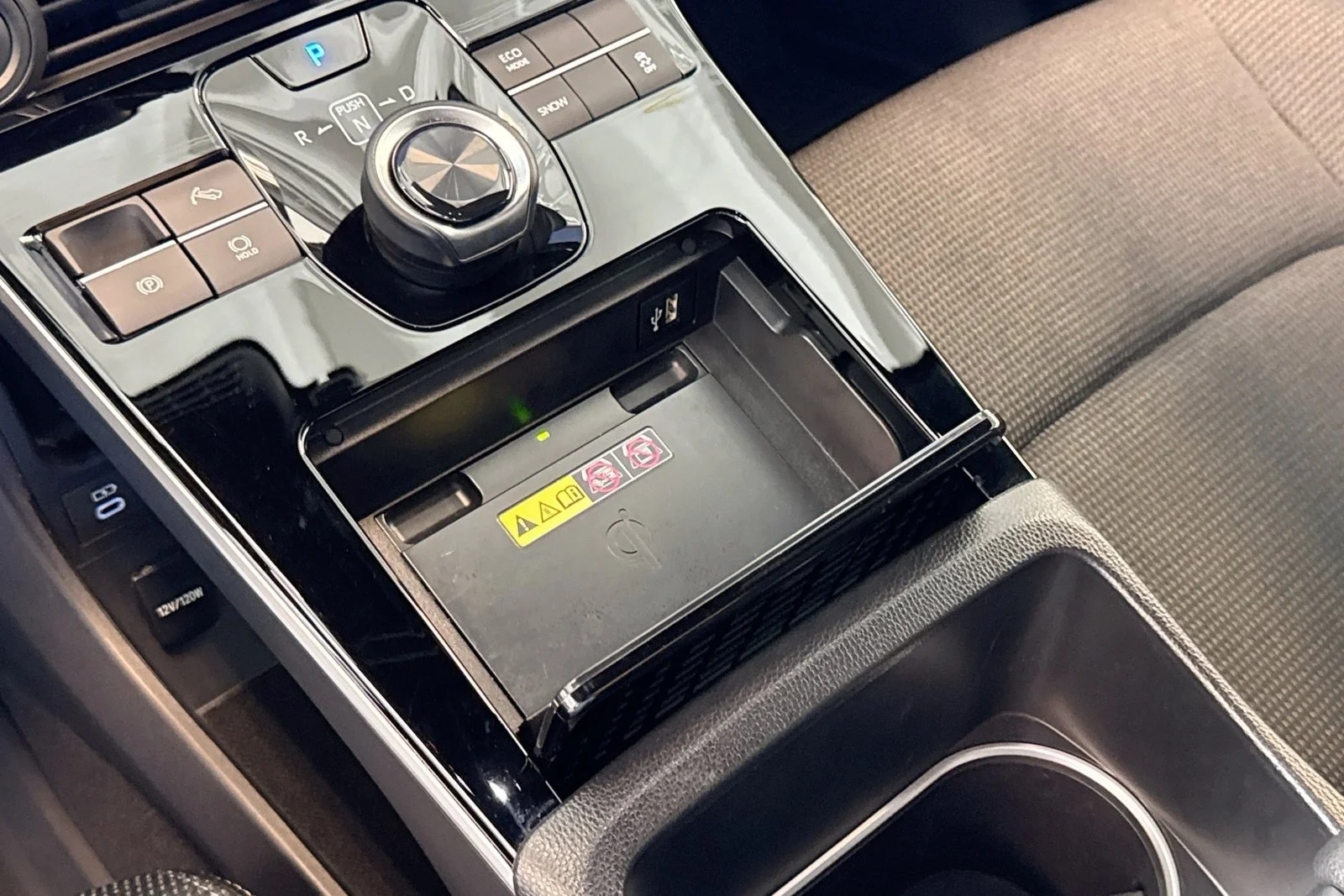 Used 2025 White Toyota Limited image 16