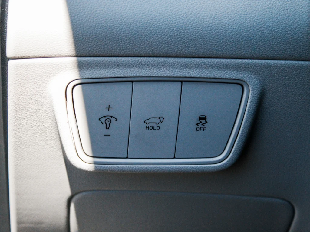 Used 2024 Vapor Blue Metallic Hyundai SEL image 11