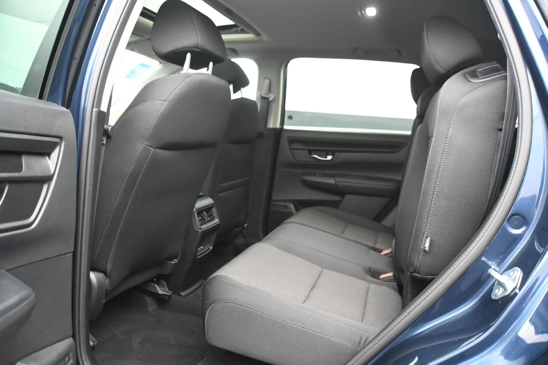 Used 2024 Blue Honda 5D WAGON EX AWD image 19