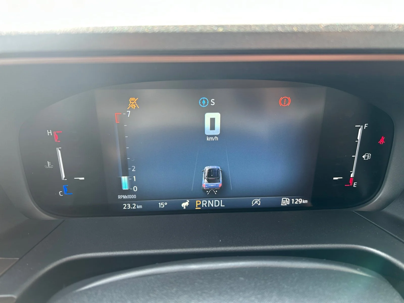 New 2026 Velocity Blue Metallic Ford Outer Banks image 19