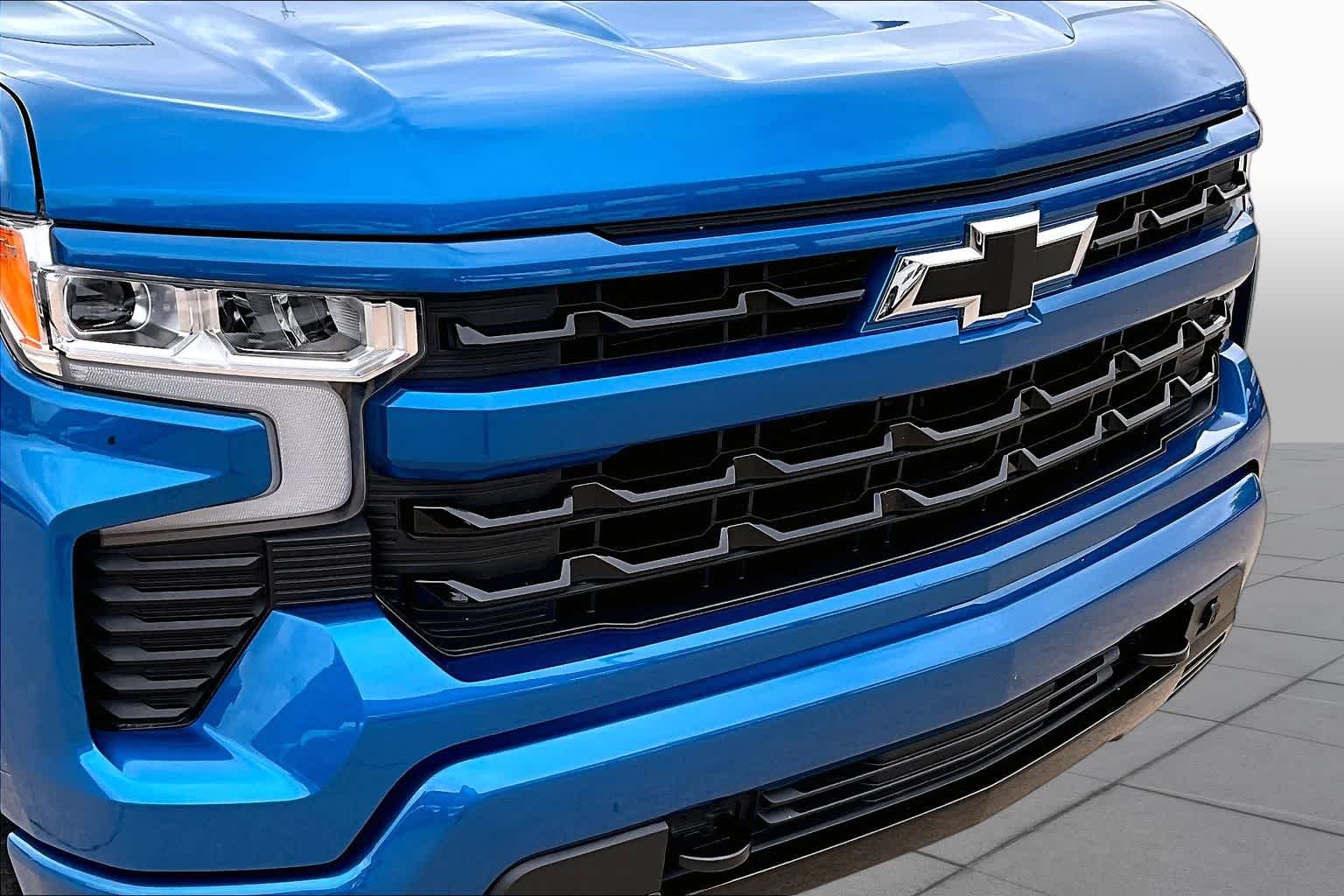 Used 2023 Glacier Blue Metallic Chevrolet RST image 30