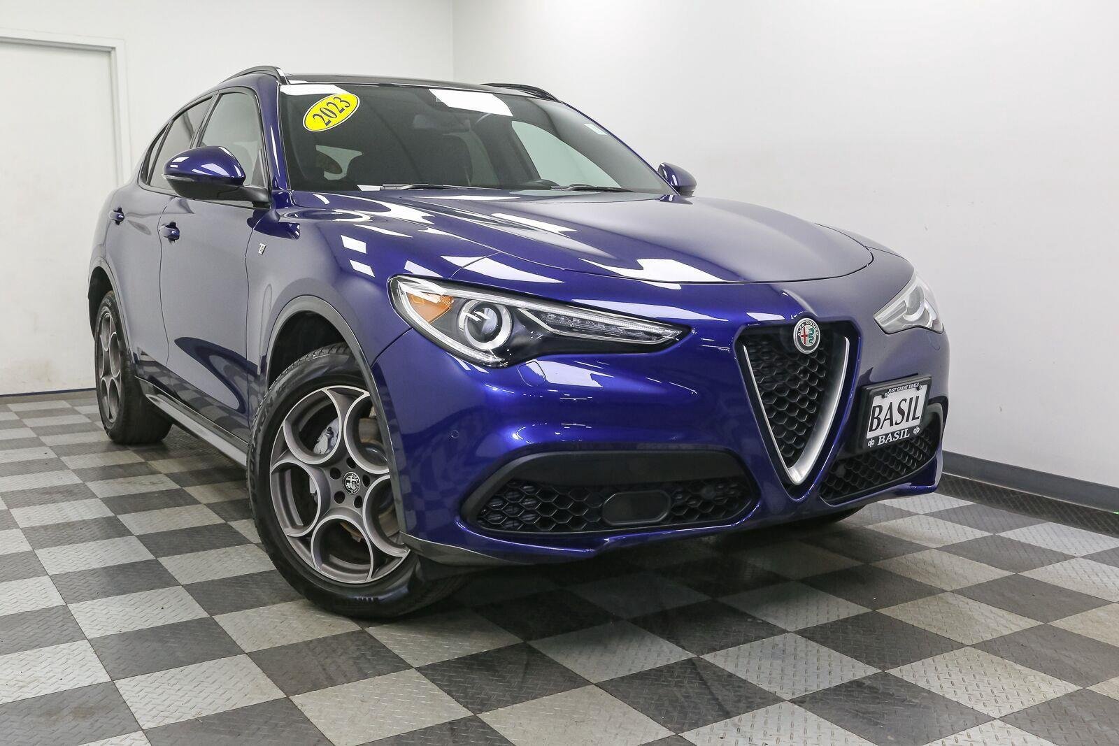 Used 2023 Anodized Blue Metallic Alfa Romeo Ti image 2