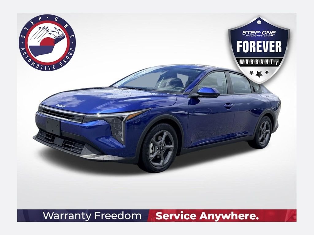 Used 2025 Blue Kia LXS image 1
