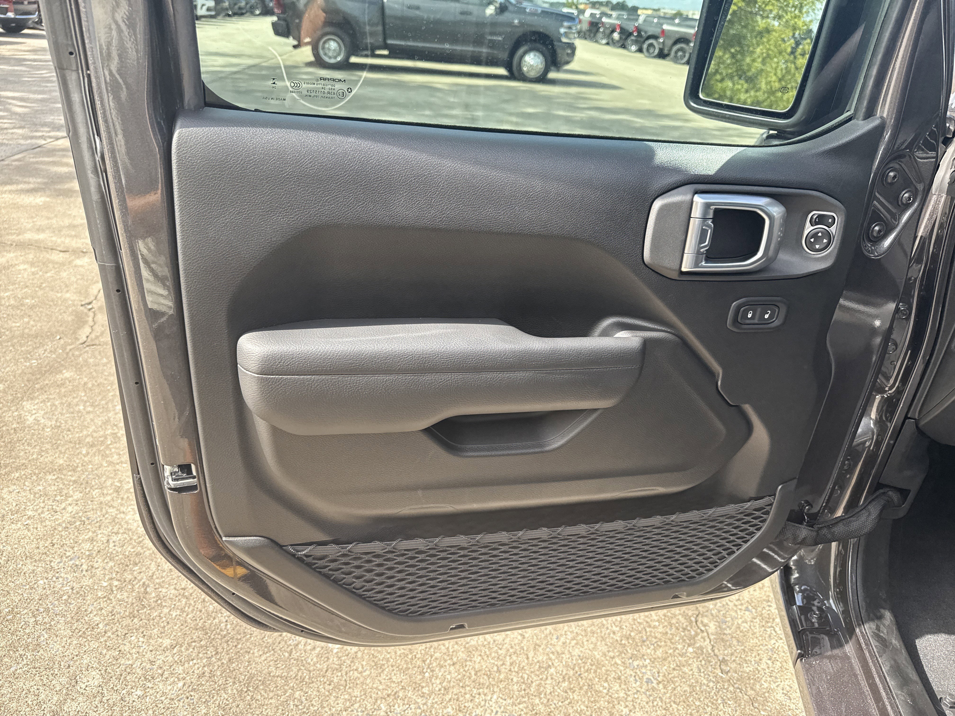 2025 Jeep Wrangler 4xe Sports S 4XE - Photo 10