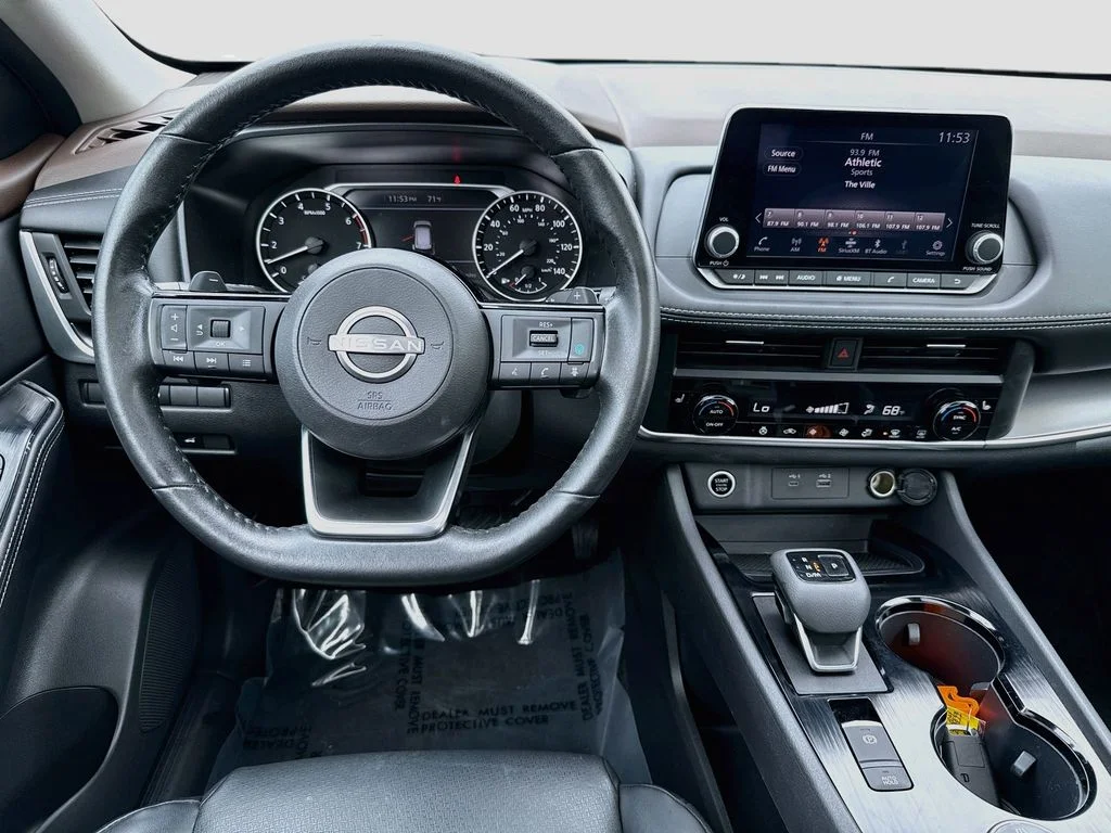 Used 2023 Gun Metallic Nissan SV image 22
