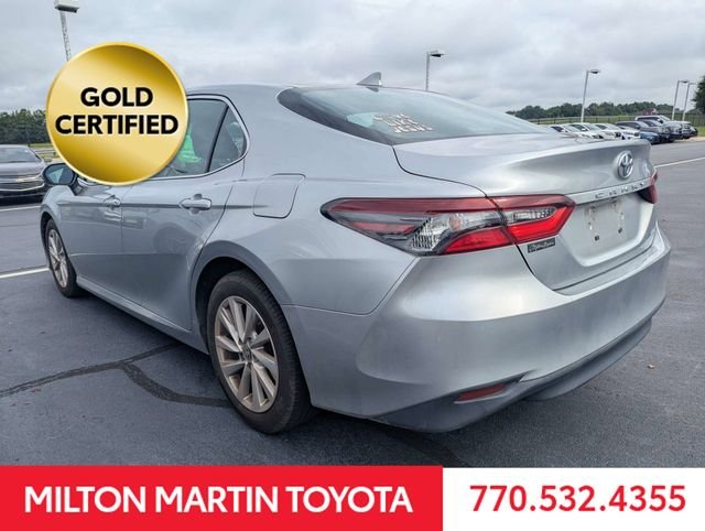 Used 2023 Silver Toyota LE image 4