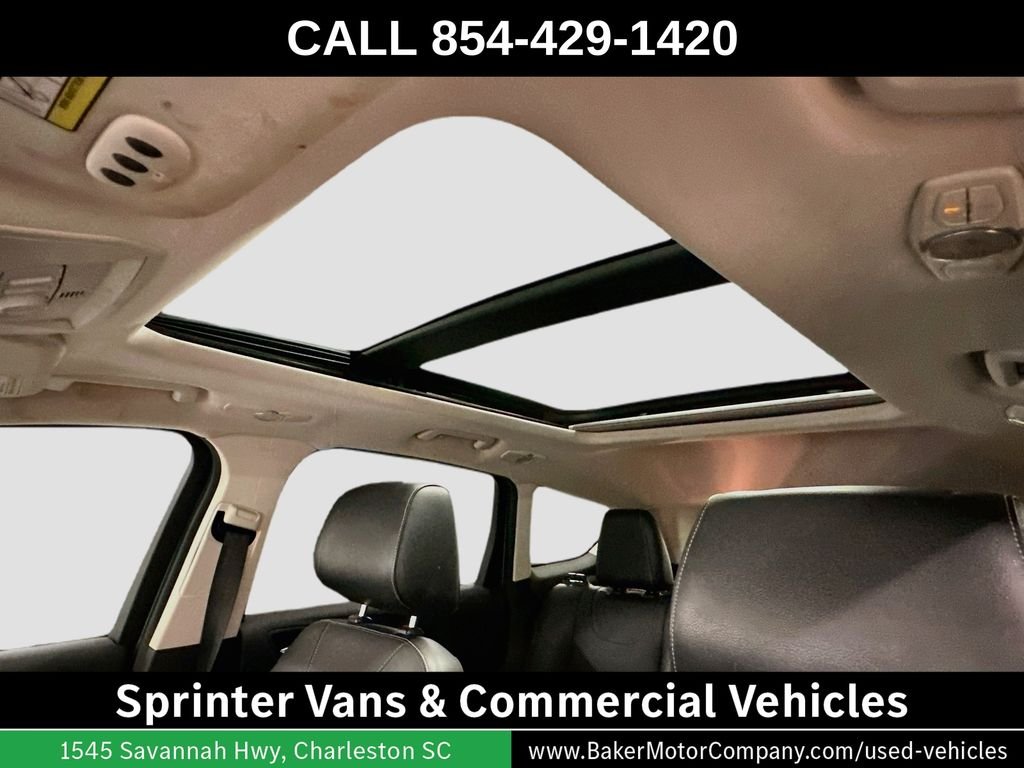 Used 2013 Blue Ford Titanium image 20