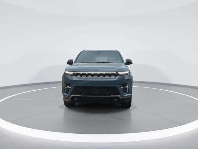 New 2026 Steel Blue Exterior Paint Jeep Limited Reserve image 3