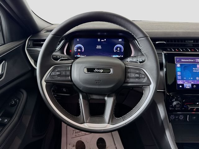 New 2026 Bright White Clearcoat Jeep Laredo image 11