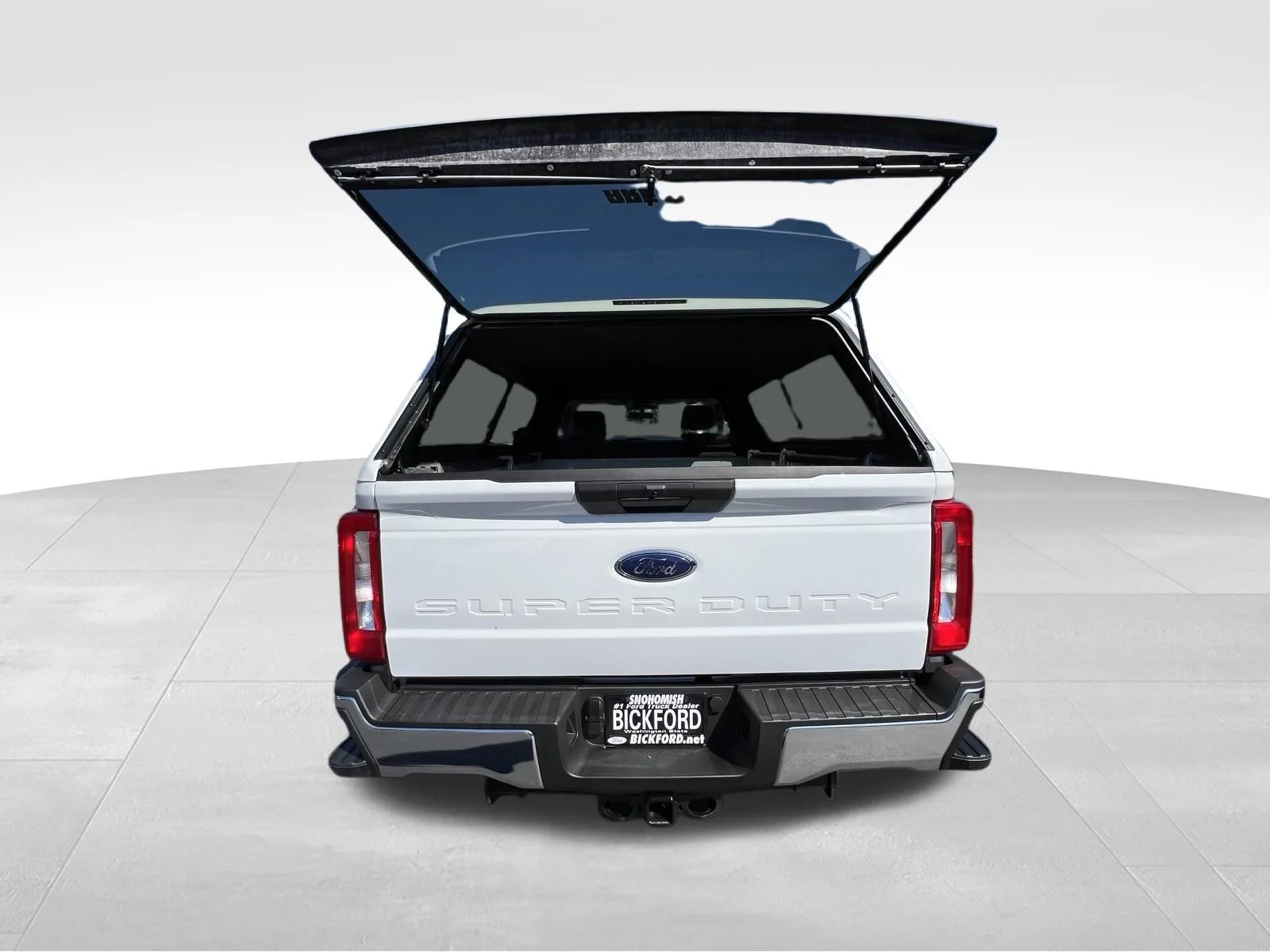 Used 2025 White Ford XLT image 7